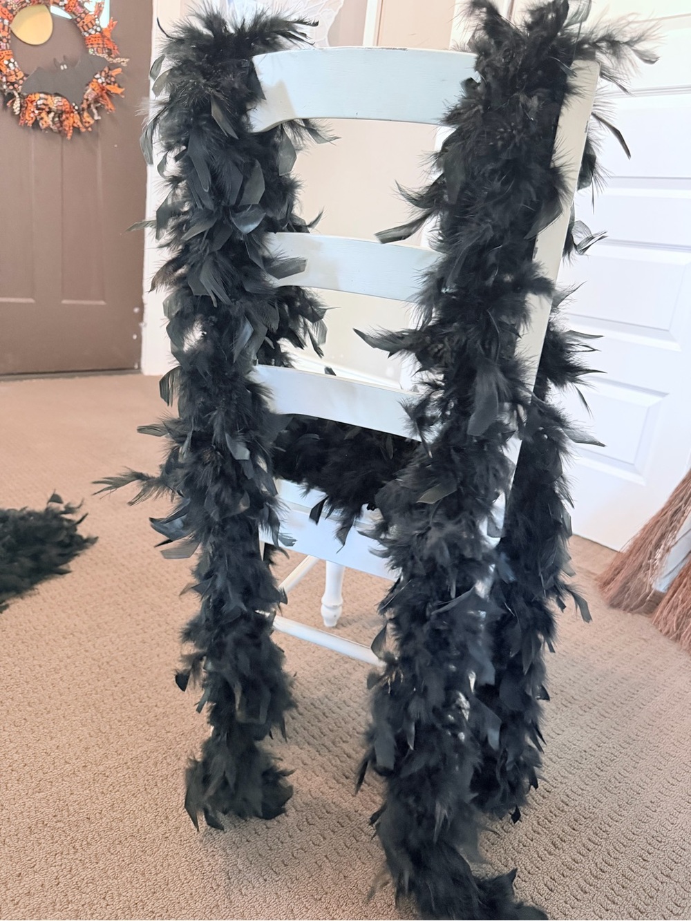 Halloween Black Feather Boa Set - Elegant Home Accent